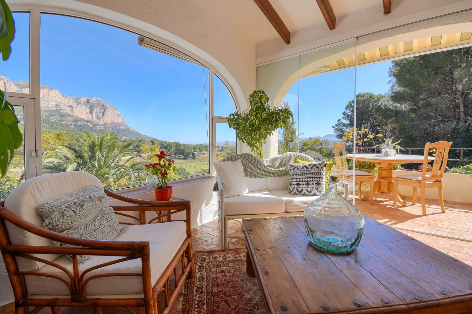 3 slaapkamer Villa voor vakantieverhuur in Jesus Pobre met zwembad garage - € 743 (Ref: 6714659)