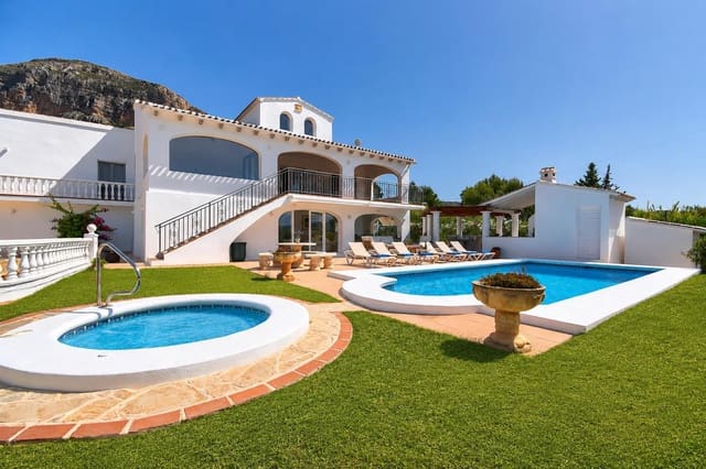   3 soveværelse   ferieVilla i Montgó - Ermita, Javea / Xàbia med   swimmingpool  garage  - € 1.076 (Ref: 6931128)