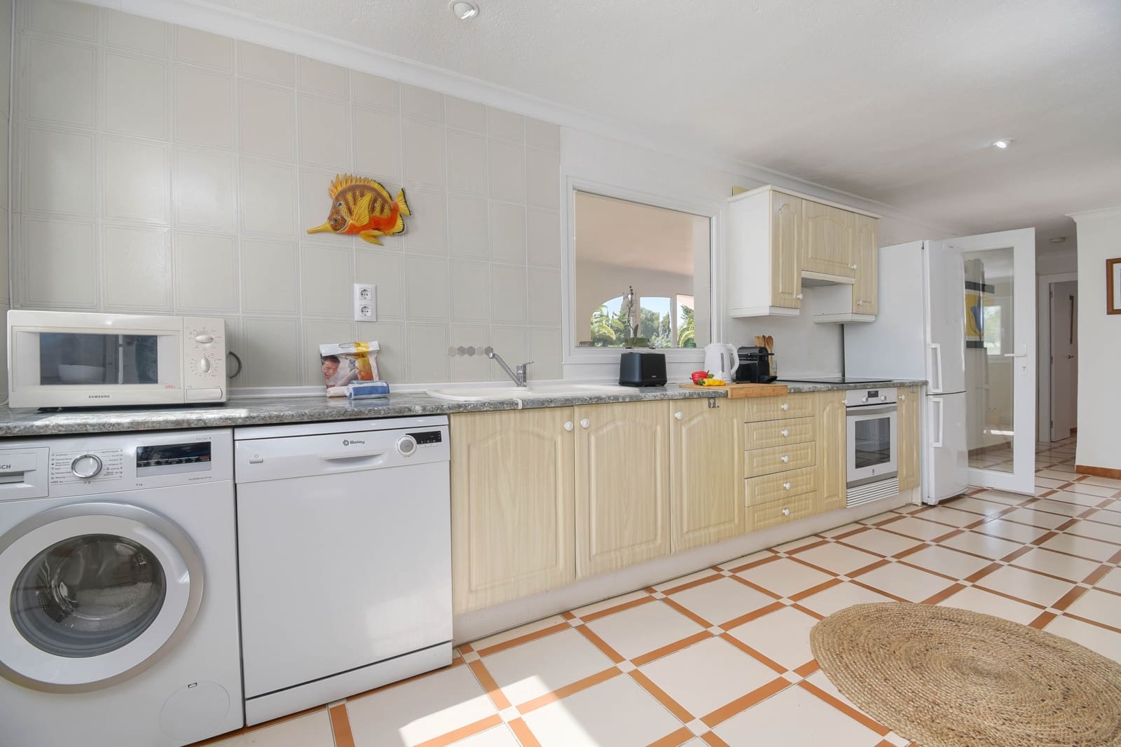 3 bedroom Villa for holiday rental in Javea / Xabia with pool garage - € 1,076 (Ref: 6931128)