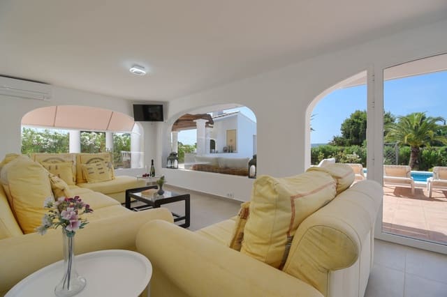   3 soveværelse   ferieVilla i Montgó - Ermita, Javea / Xàbia med   swimmingpool  garage  - € 1.076 (Ref: 6931128)