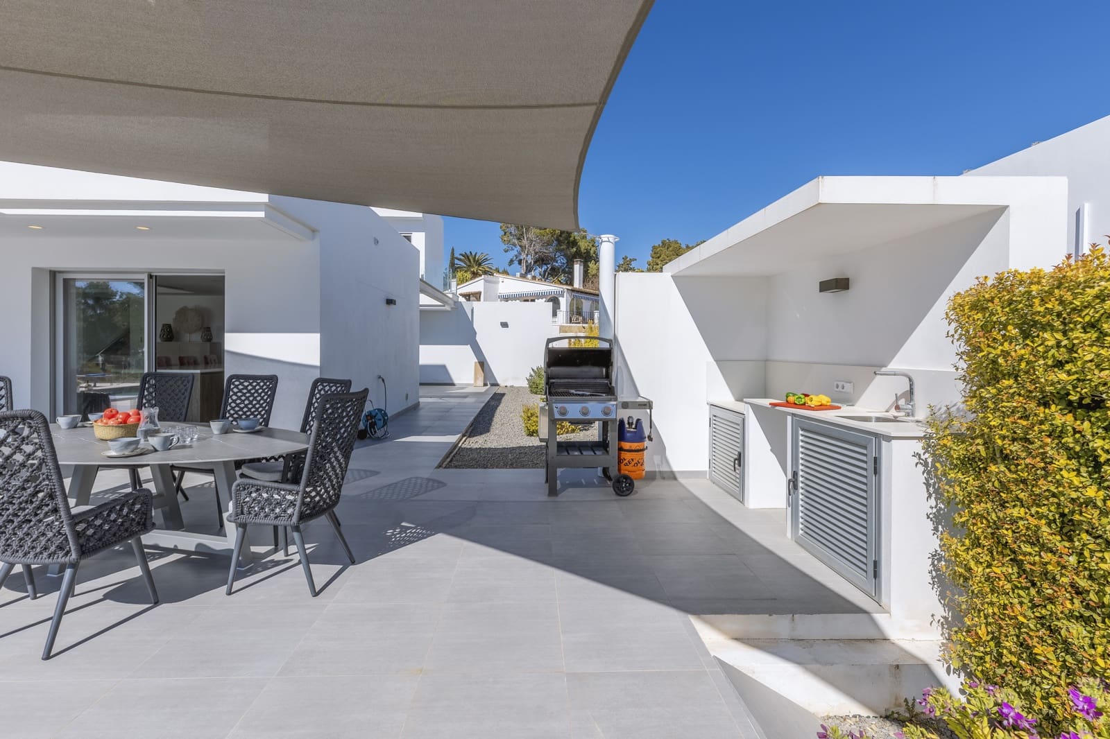 2 Zimmer Ferienvilla in Moraira mit Pool Garage - 1.079 € (Ref: 6960652)