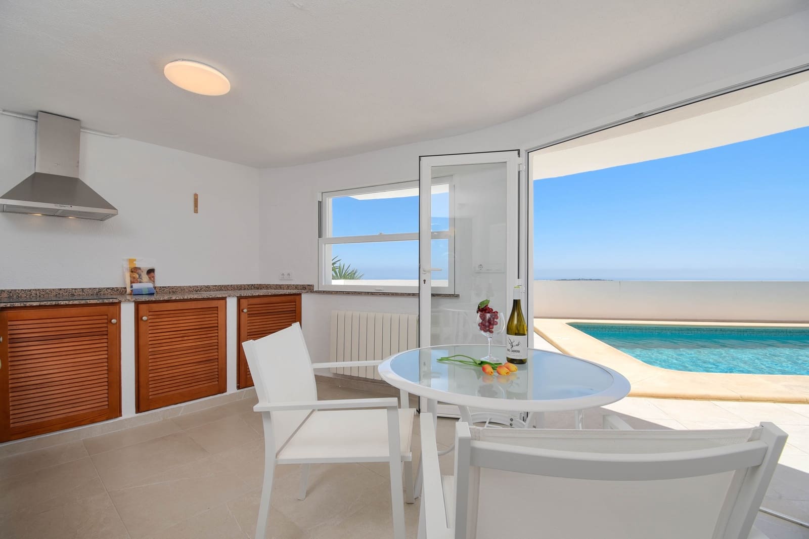 3 camera da letto Villa da affitare come casa vacanza in Cumbre del Sol con piscina garage - 807 € (Rif: 6995118)