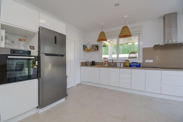 3 bedroom Villa for holiday rental in Partides comunes - Adsubia, Javea / Xàbia with pool garage - € 1,066 (Ref: 7006806)