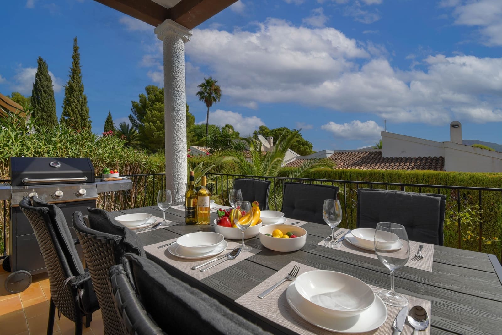 3 bedroom Townhouse for holiday rental in La Sella with pool garage - € 773 (Ref: 7006807)