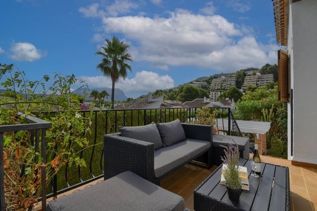 2 bedroom Townhouse for holiday rental in La Sella with pool garage - € 639 (Ref: 7006808)