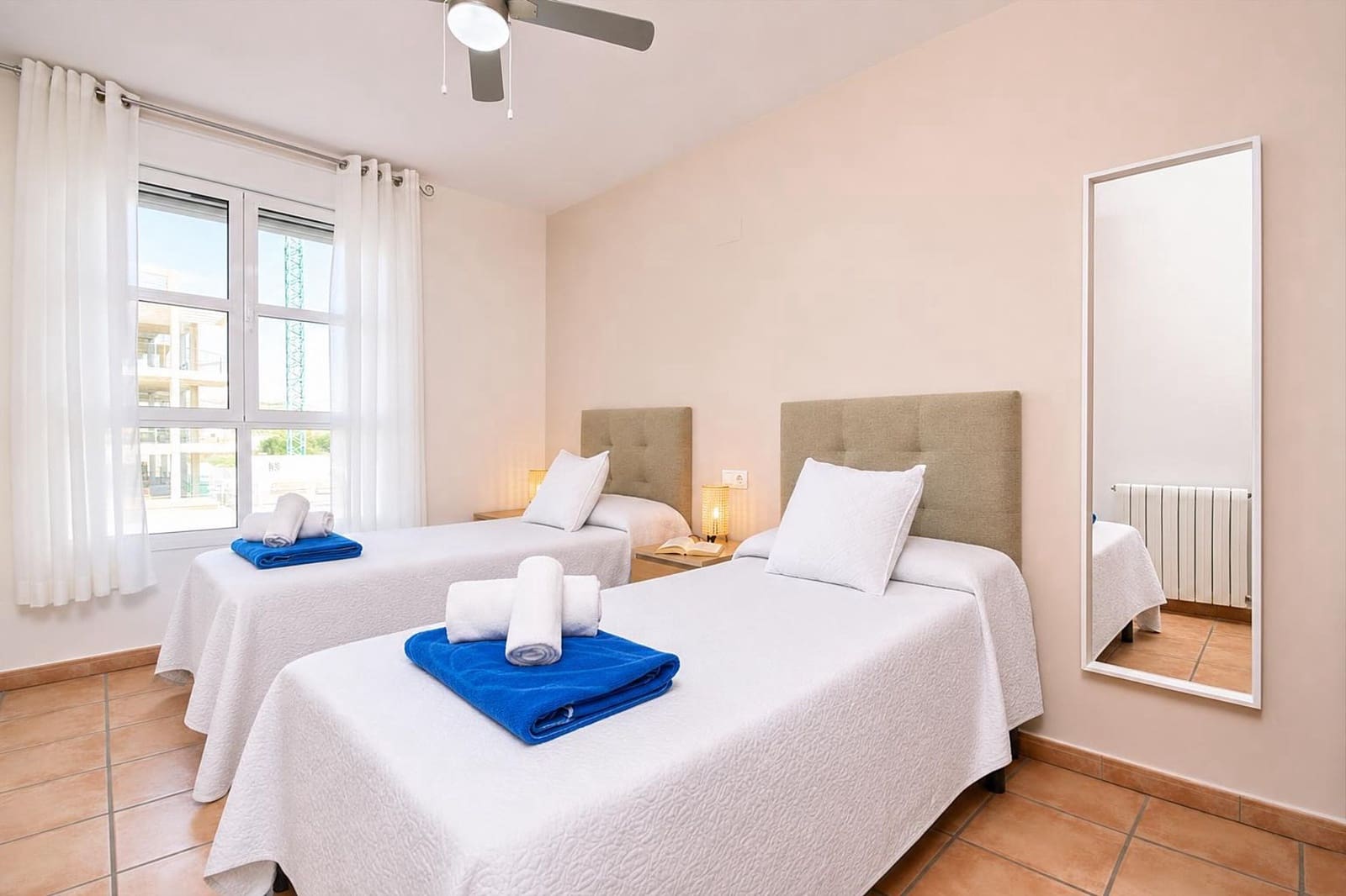 2 sypialnia Apartament na kwatery wakacyjne w Arenal z basenem - 458 € (Ref: 7258987)
