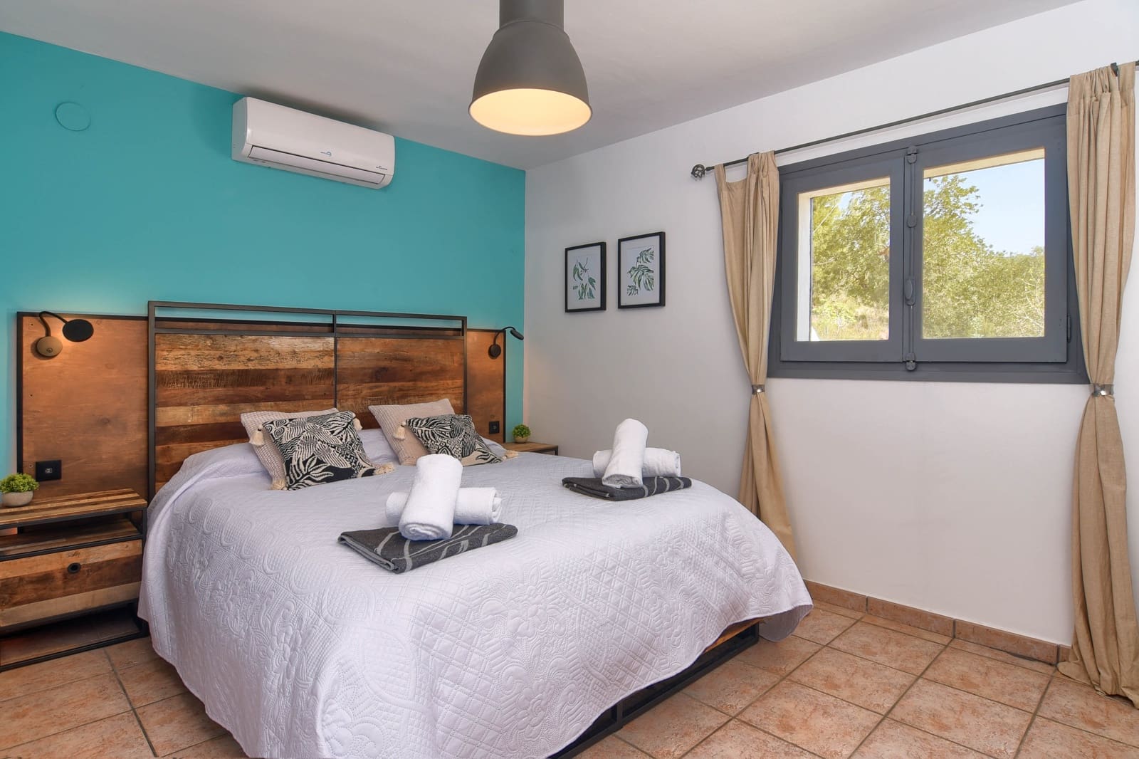 4 slaapkamer Villa voor vakantieverhuur in Benissa met zwembad garage - € 1.090 (Ref: 7316134)
