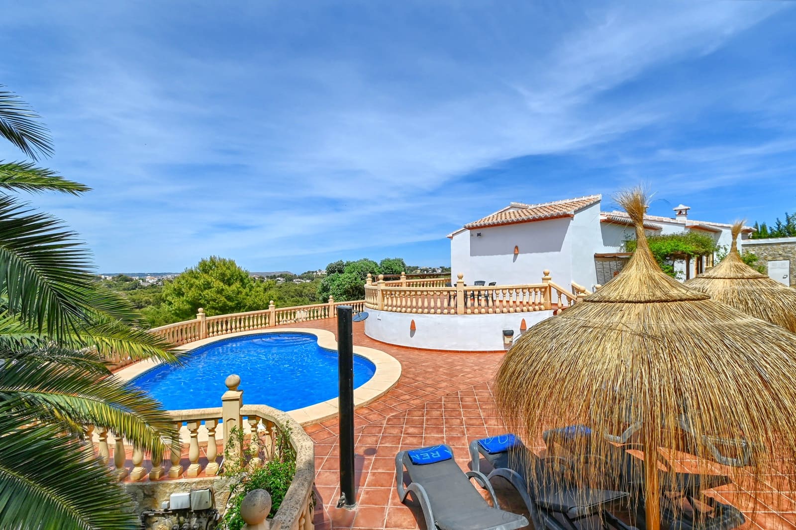 3 sovrum Villa för semesterbostäder i Javea / Xabia med pool garage - 843 € (Ref: 7332231)