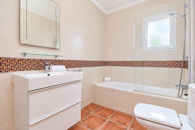 3 sypialnia Willa na kwatery wakacyjne w La Granadella  - Costa Nova, Javea / Xàbia z basenem garażem - 843 € (Ref: 7332231)