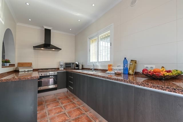 Villa/Maison de 3 chambres de location de vacances à La Granadella  - Costa Nova, Javea / Xàbia avec piscine garage - 843 € (Ref: 7332231)