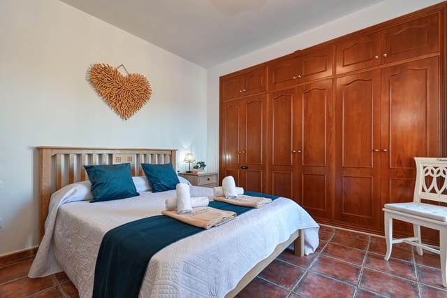 Villa/Maison de 3 chambres de location de vacances à La Granadella  - Costa Nova, Javea / Xàbia avec piscine garage - 843 € (Ref: 7332231)