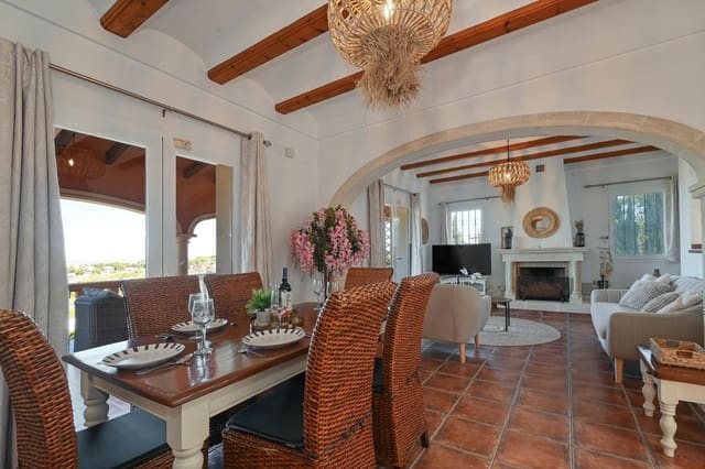 Villa/Maison de 3 chambres de location de vacances à La Granadella  - Costa Nova, Javea / Xàbia avec piscine garage - 843 € (Ref: 7332231)