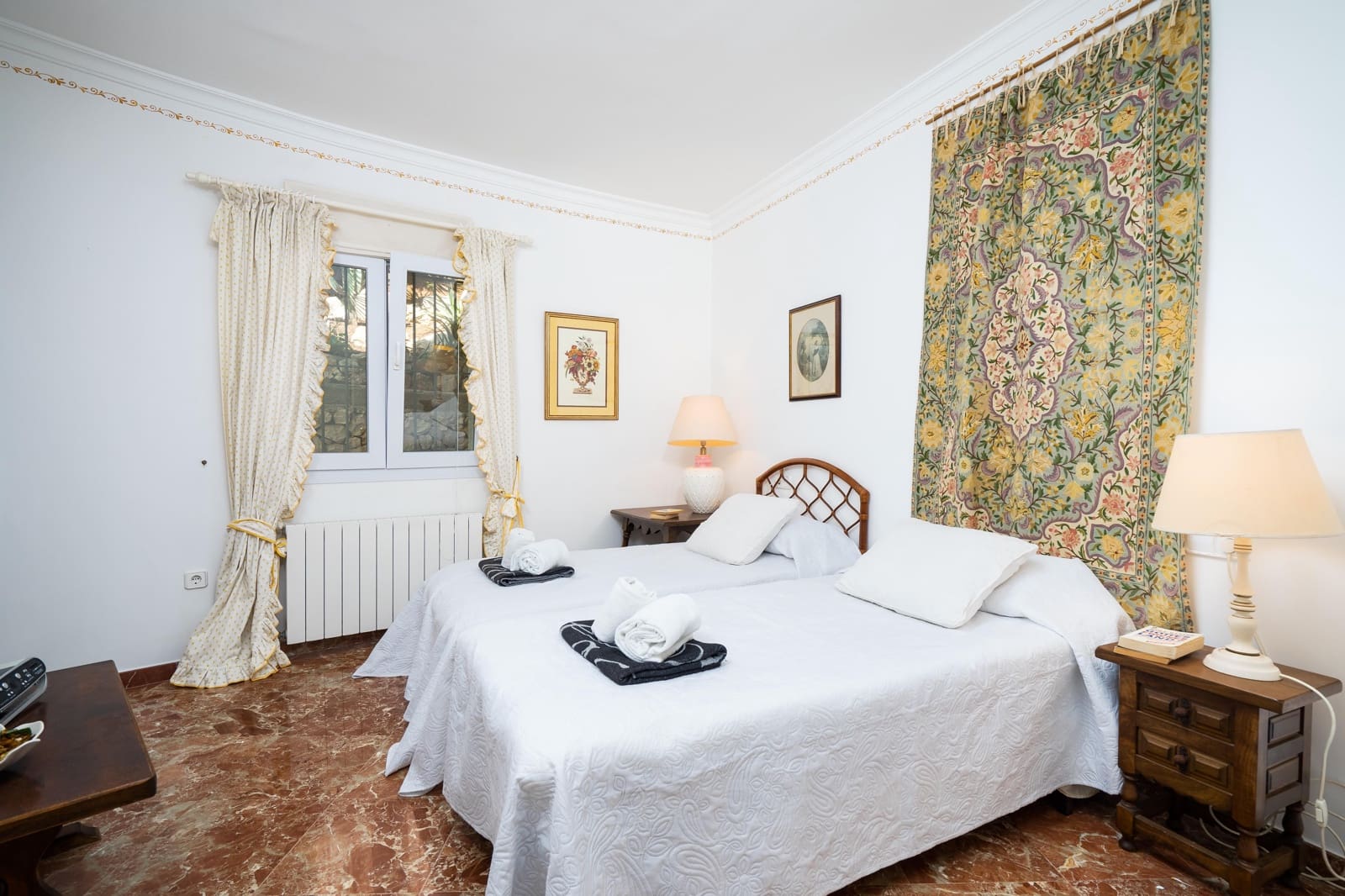 6 sypialnia Willa na kwatery wakacyjne w Ambolo z basenem garażem - 8 616 € (Ref: 7490405)