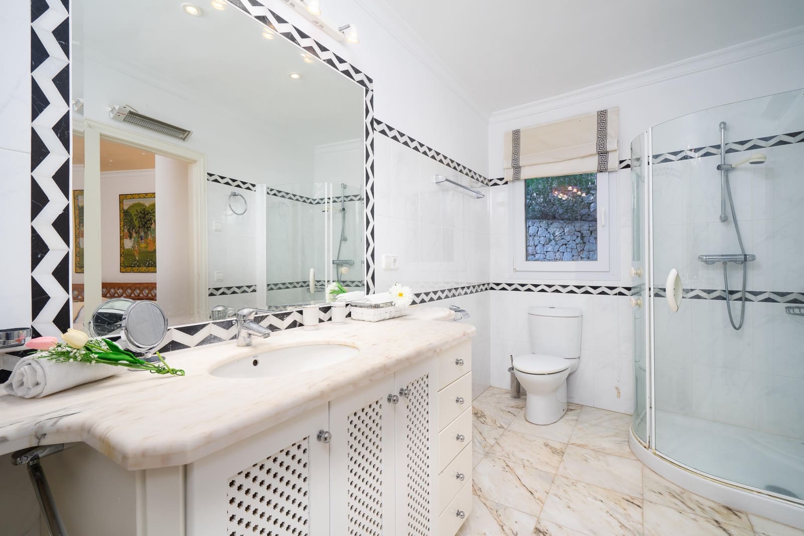 6 sypialnia Willa na kwatery wakacyjne w Ambolo z basenem garażem - 8 616 € (Ref: 7490405)