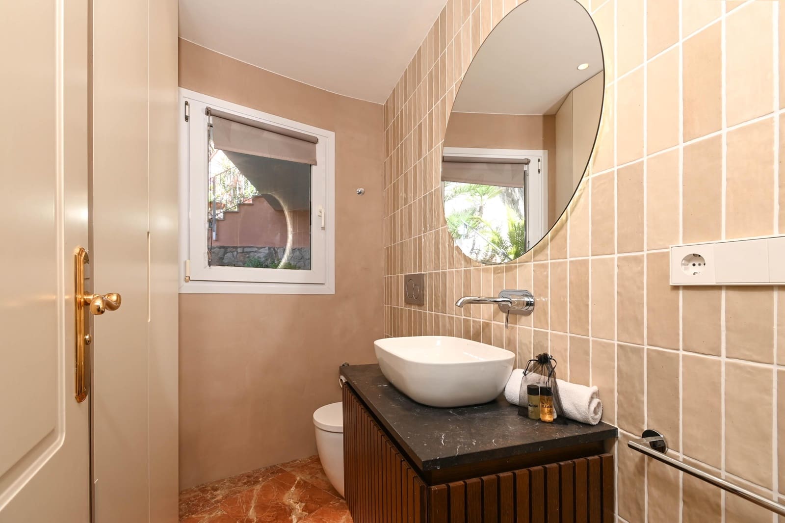 Chalet de 6 habitaciones en Ambolo en alquiler vacacional con piscina garaje - 8.616 € (Ref: 7490405)