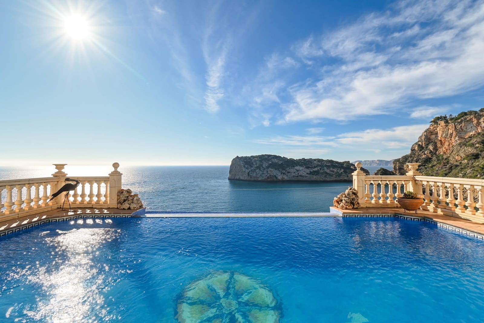 Chalet de 6 habitaciones en Ambolo en alquiler vacacional con piscina garaje - 8.616 € (Ref: 7490405)