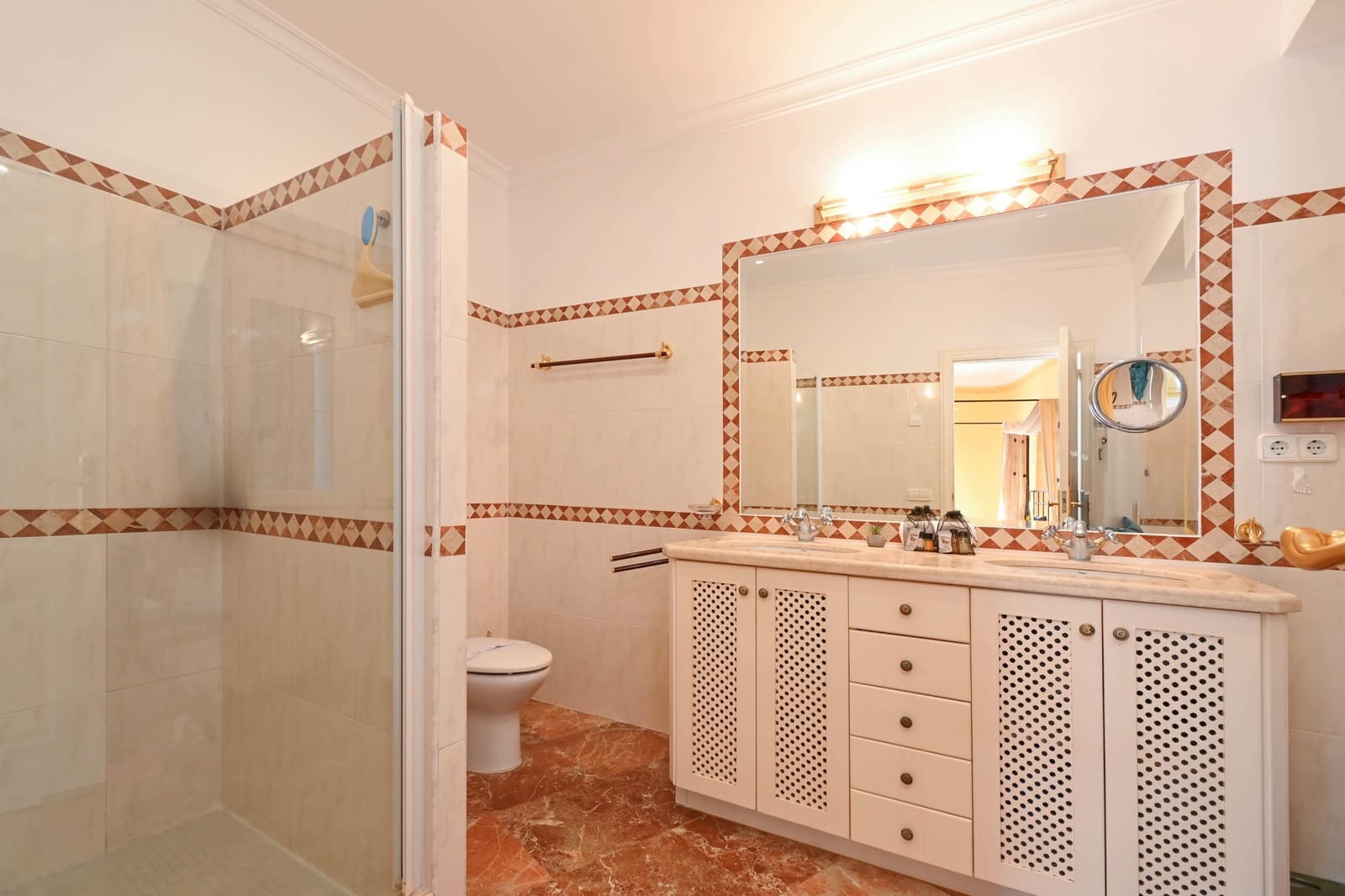 Chalet de 6 habitaciones en Ambolo en alquiler vacacional con piscina garaje - 8.616 € (Ref: 7490405)