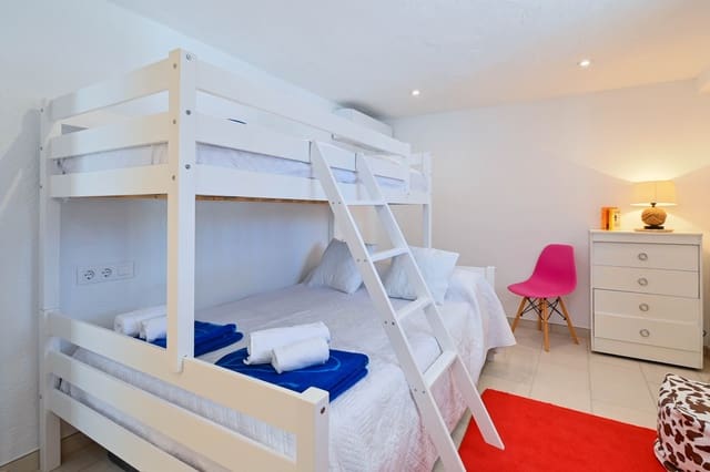 3 camera da letto Villa da affitare come casa vacanza in Montgó - Ermita, Javea / Xàbia con piscina garage - 867 € (Rif: 7494939)