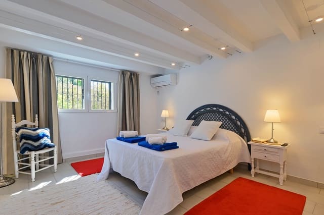 2 bedroom Villa for holiday rental in Montgó - Ermita, Javea / Xàbia with pool garage - € 682 (Ref: 7494940)