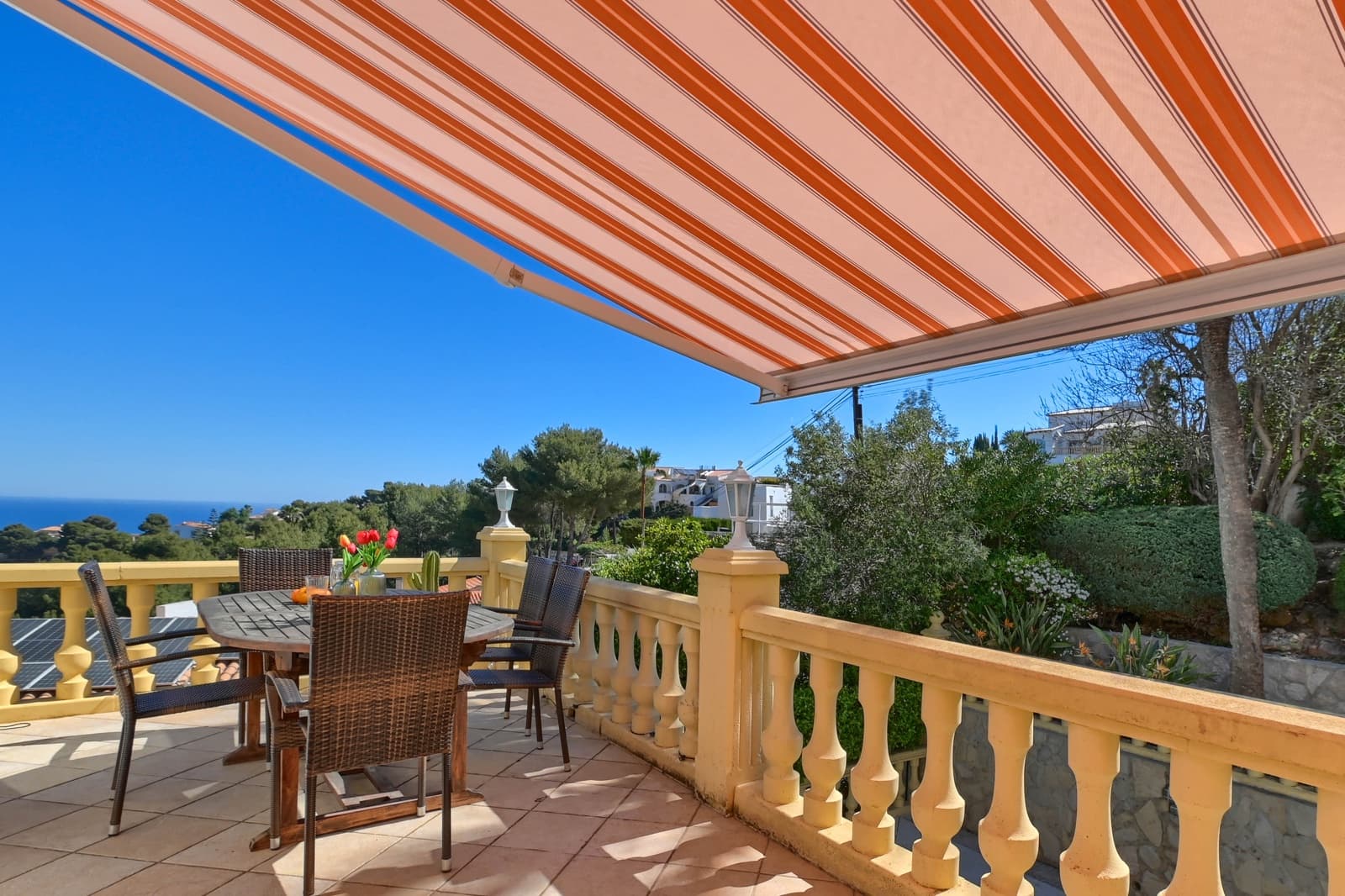 4 Zimmer Ferienvilla in Javea / Xabia mit Pool Garage - 849 € (Ref: 7529368)