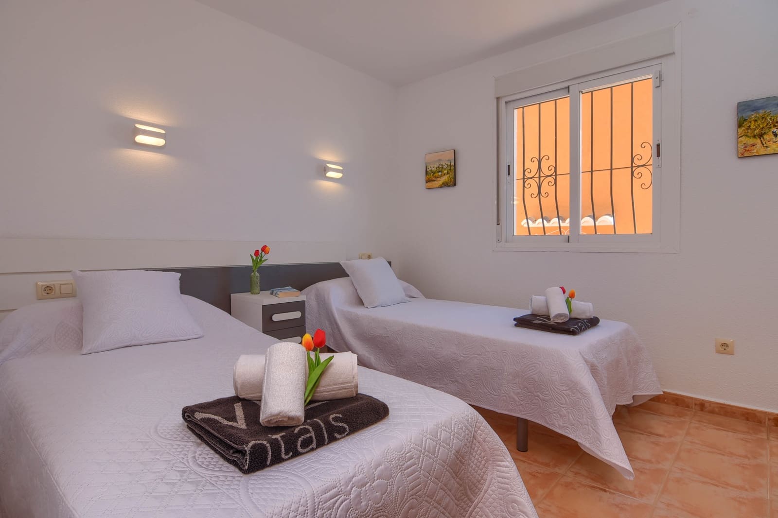 2 slaapkamer Appartement voor vakantieverhuur in Cumbre del Sol met zwembad garage - € 486 (Ref: 7574142)