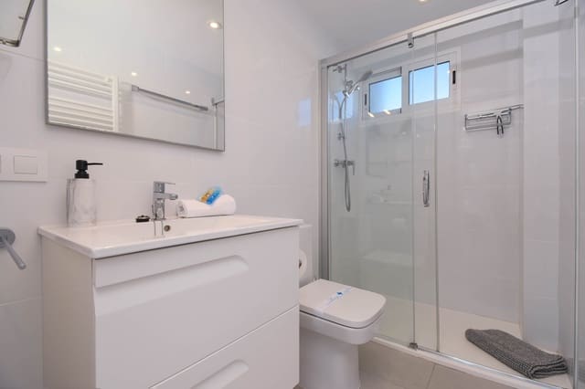 2 bedroom Apartment for holiday rental in Les Bassetes - El Marjal, Dénia with garage - € 400 (Ref: 7600990)