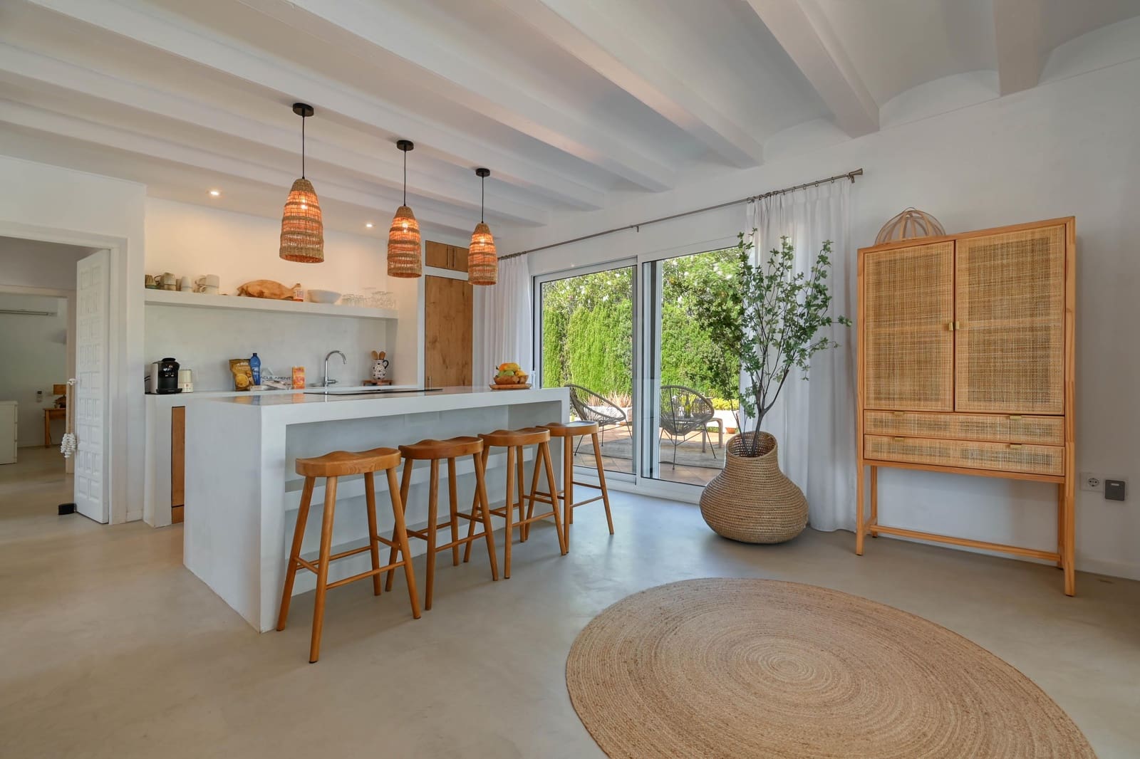 3 bedroom Villa for holiday rental in Javea / Xabia with pool garage - € 1,078 (Ref: 7646738)