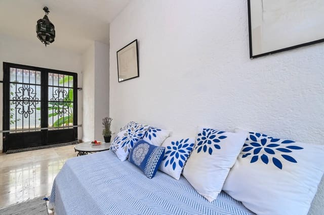 Chalet de 4 habitaciones en Montgó - Ermita, Javea / Xàbia en alquiler vacacional con piscina garaje - 943 € (Ref: 7870931)