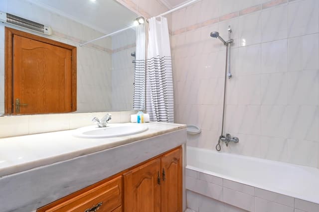 2 sypialnia Apartament na kwatery wakacyjne w La Sella z basenem garażem - 317 € (Ref: 7927599)