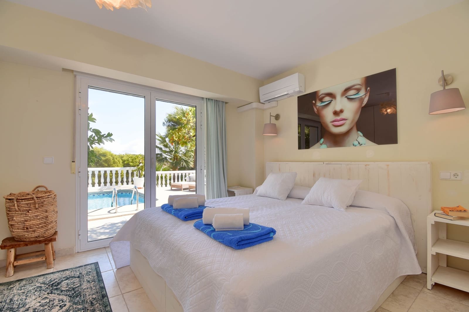 2 Zimmer Ferienvilla in Javea / Xabia mit Pool Garage - 1.013 € (Ref: 7935452)