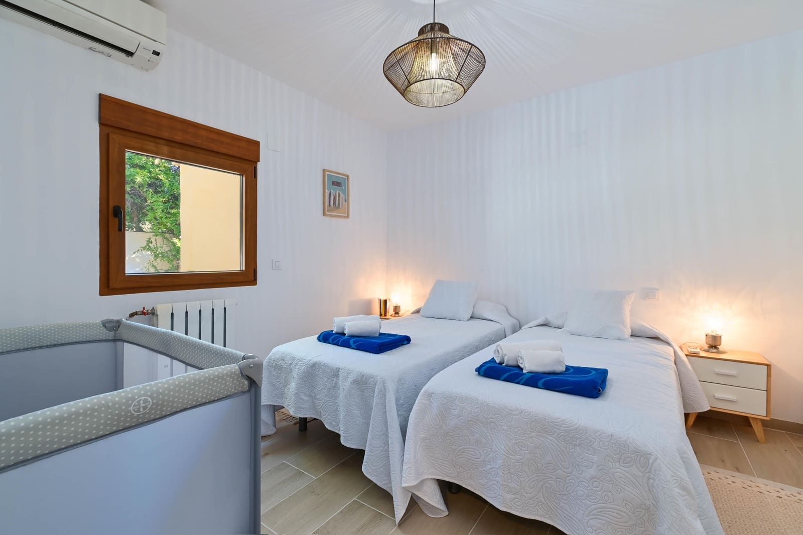 3 makuuhuone Huvila lomavuokrausta paikassa Javea / Xabia mukana uima-altaan 
autotalli - 1 001 € (Ref: 7963356)