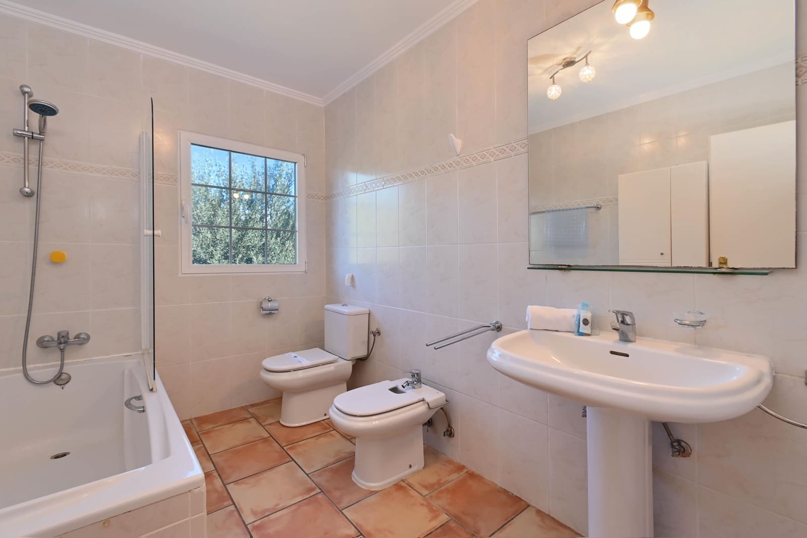 4 slaapkamer Villa voor vakantieverhuur in Javea / Xabia met zwembad garage - € 1.113 (Ref: 7977705)