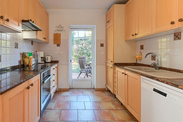 4 slaapkamer Villa voor vakantieverhuur in Cap Martí - El Tossalet - Pinomar, Javea / Xàbia met zwembad garage - € 1.113 (Ref: 7977705)