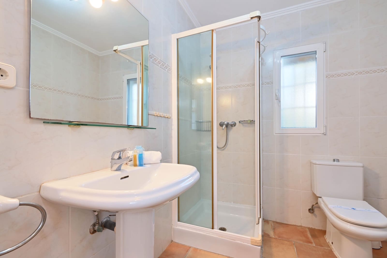 4 slaapkamer Villa voor vakantieverhuur in Javea / Xabia met zwembad garage - € 1.113 (Ref: 7977705)