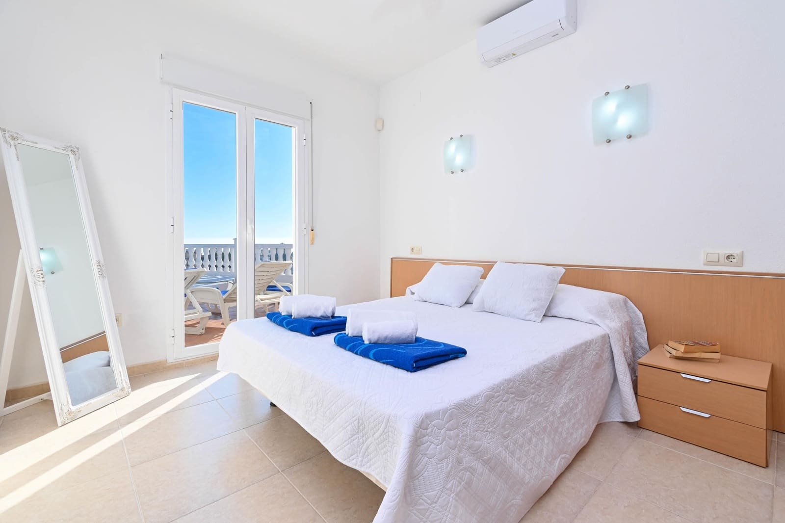 2 bedroom Villa for holiday rental in Benitachell / Benitatxell with pool - € 632 (Ref: 8016344)