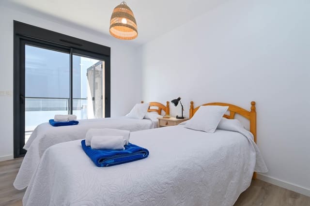   3 soveværelse   ferieLejlighed i Centro ciudad, Javea / Xàbia med   swimmingpool  garage  - € 633 (Ref: 8024806)