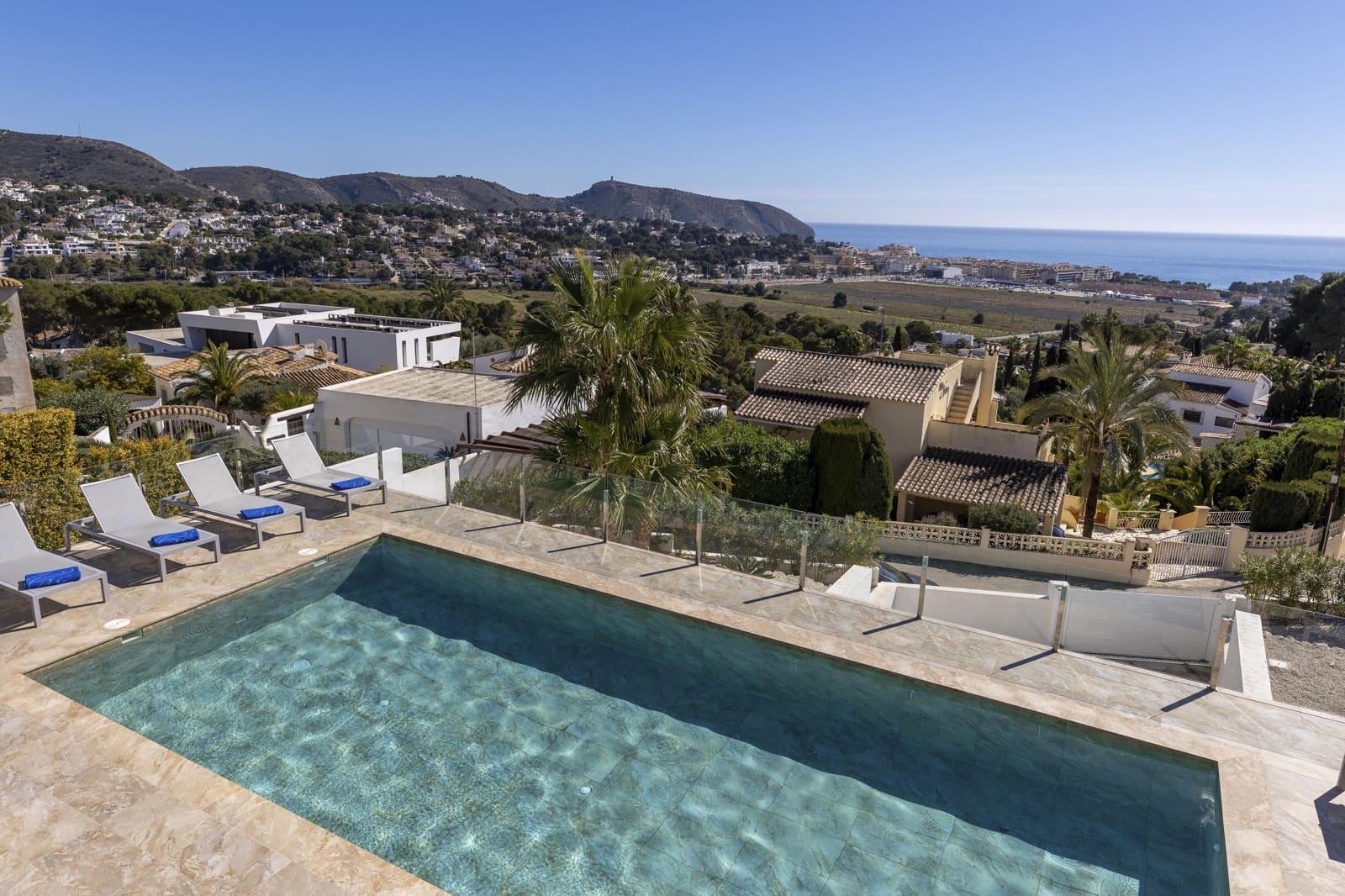 4 sovrum Villa för semesterbostäder i Moraira med pool garage - 1 700 € (Ref: 8061886)