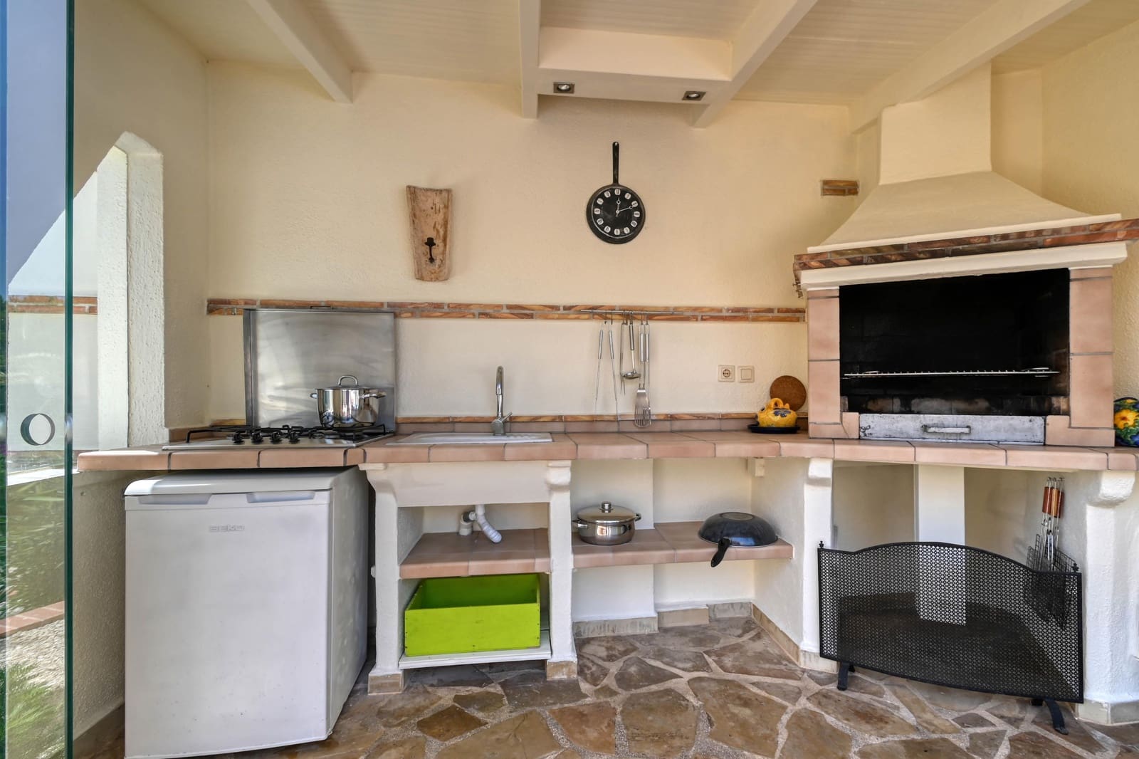 3 bedroom Villa for holiday rental in Javea / Xabia with pool garage - € 978 (Ref: 8061889)