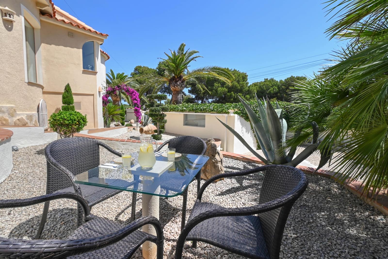 3 bedroom Villa for holiday rental in Javea / Xabia with pool garage - € 978 (Ref: 8061889)