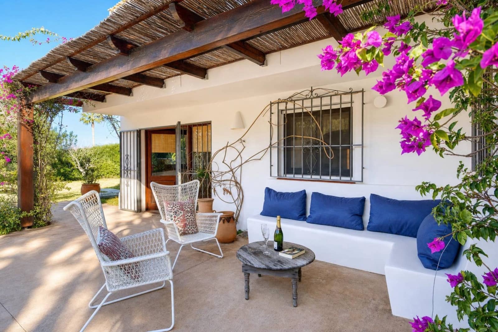  4 soveværelse   ferieVilla i Javea / Xabia   med   swimmingpool  garage  - € 1.090 (Ref: 8061891)
