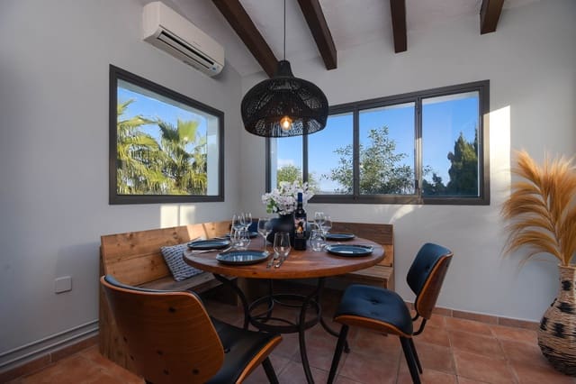 3 slaapkamer Villa voor vakantieverhuur in Partides comunes - Adsubia, Javea / Xàbia met zwembad garage - € 813 (Ref: 8061892)