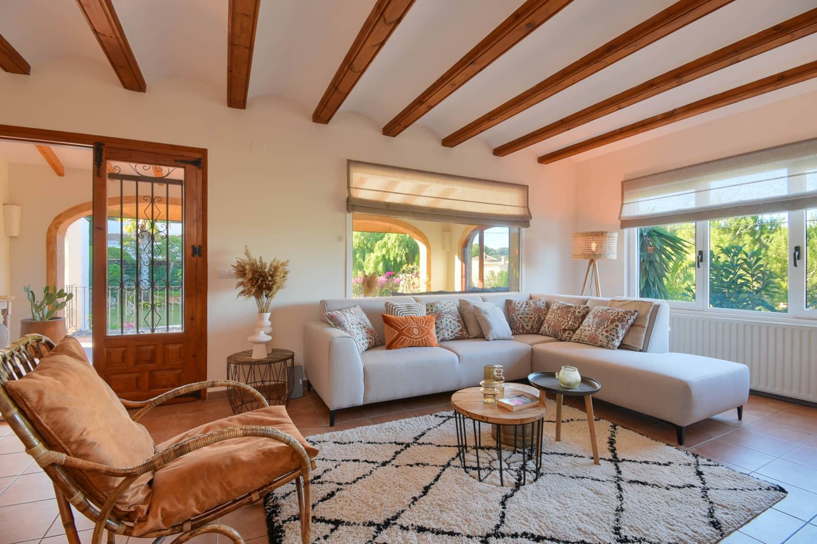 3 slaapkamer Villa voor vakantieverhuur in Javea / Xabia met zwembad garage - € 813 (Ref: 8061892)