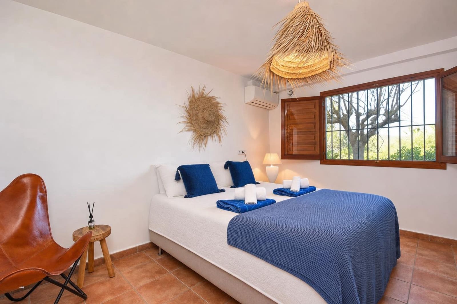 3 bedroom Villa for holiday rental in Javea / Xabia with pool garage - € 950 (Ref: 8061892)