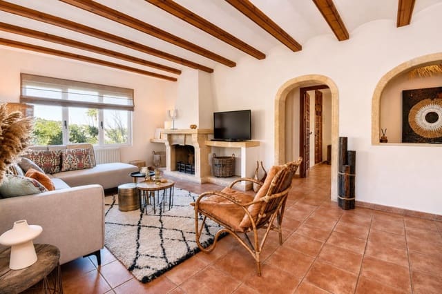 3 sovrum Villa för semesterbostäder i Partides comunes - Adsubia, Javea / Xàbia med pool garage - 950 € (Ref: 8061892)