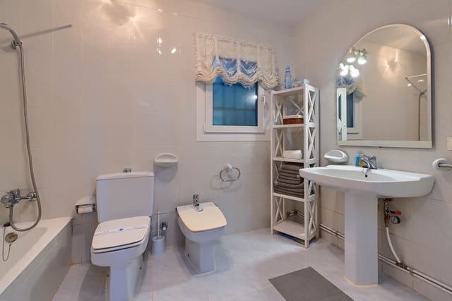 4 camera da letto Villa da affitare come casa vacanza in Montgó - Ermita, Javea / Xàbia con piscina garage - 1.221 € (Rif: 8061897)