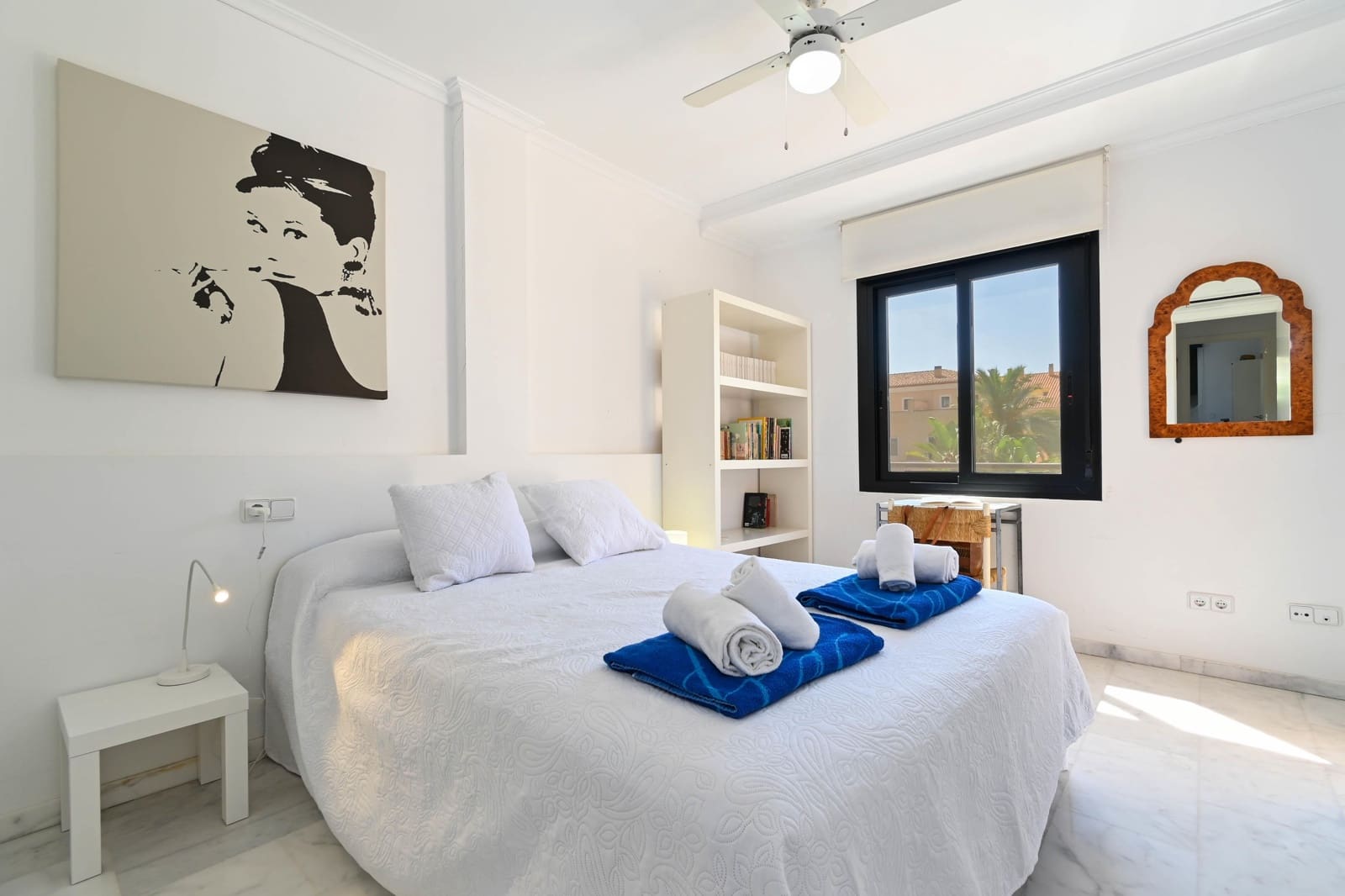 3 quarto Apartamento para arrendamento para férias em Arenal com piscina Garagem - 1 020 € (Ref: 8093947)