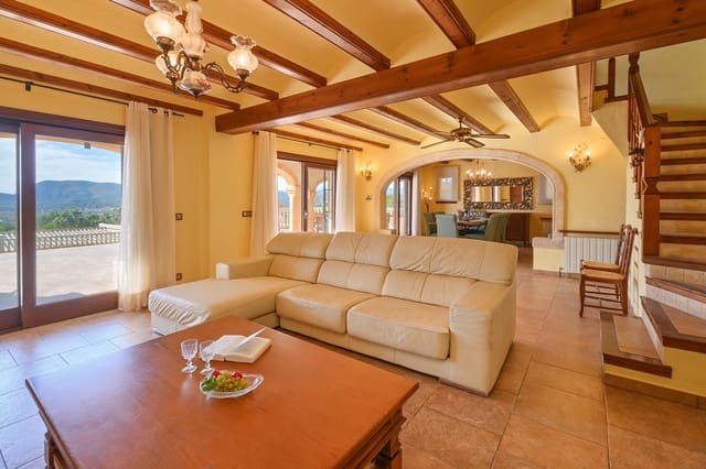 3 camera da letto Villa da affitare come casa vacanza in Montgó - Ermita, Javea / Xàbia con piscina garage - 1.145 € (Rif: 8139767)