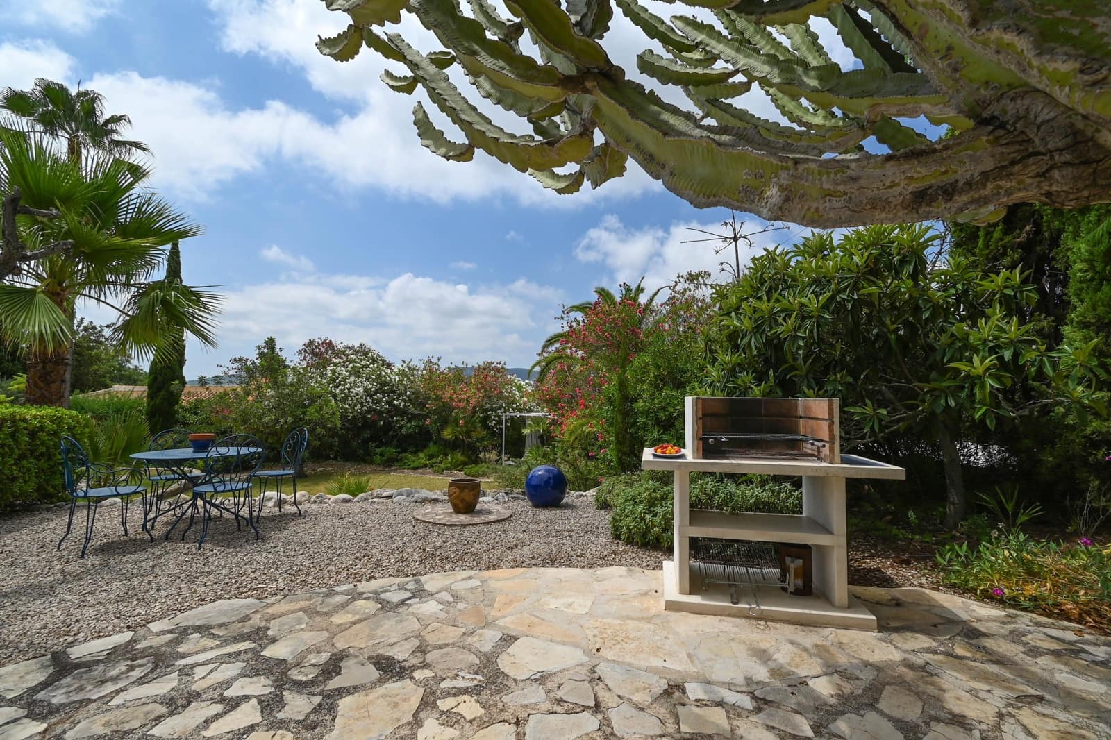 3 bedroom Townhouse for holiday rental in Javea / Xabia with pool garage - € 839 (Ref: 8147208)