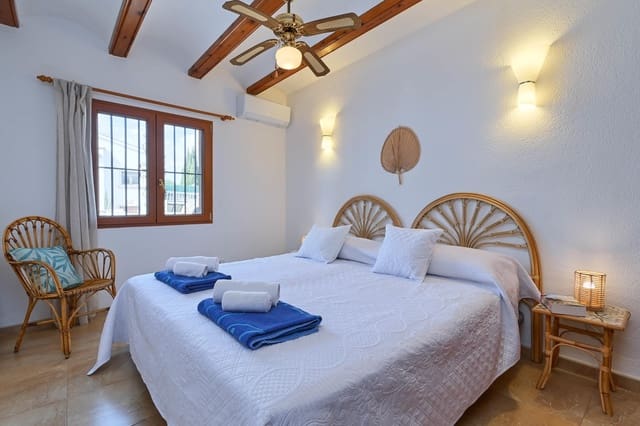 2 Zimmer Ferienvilla in Pinosol, Javea / Xàbia mit Pool Garage - 699 € (Ref: 8151380)