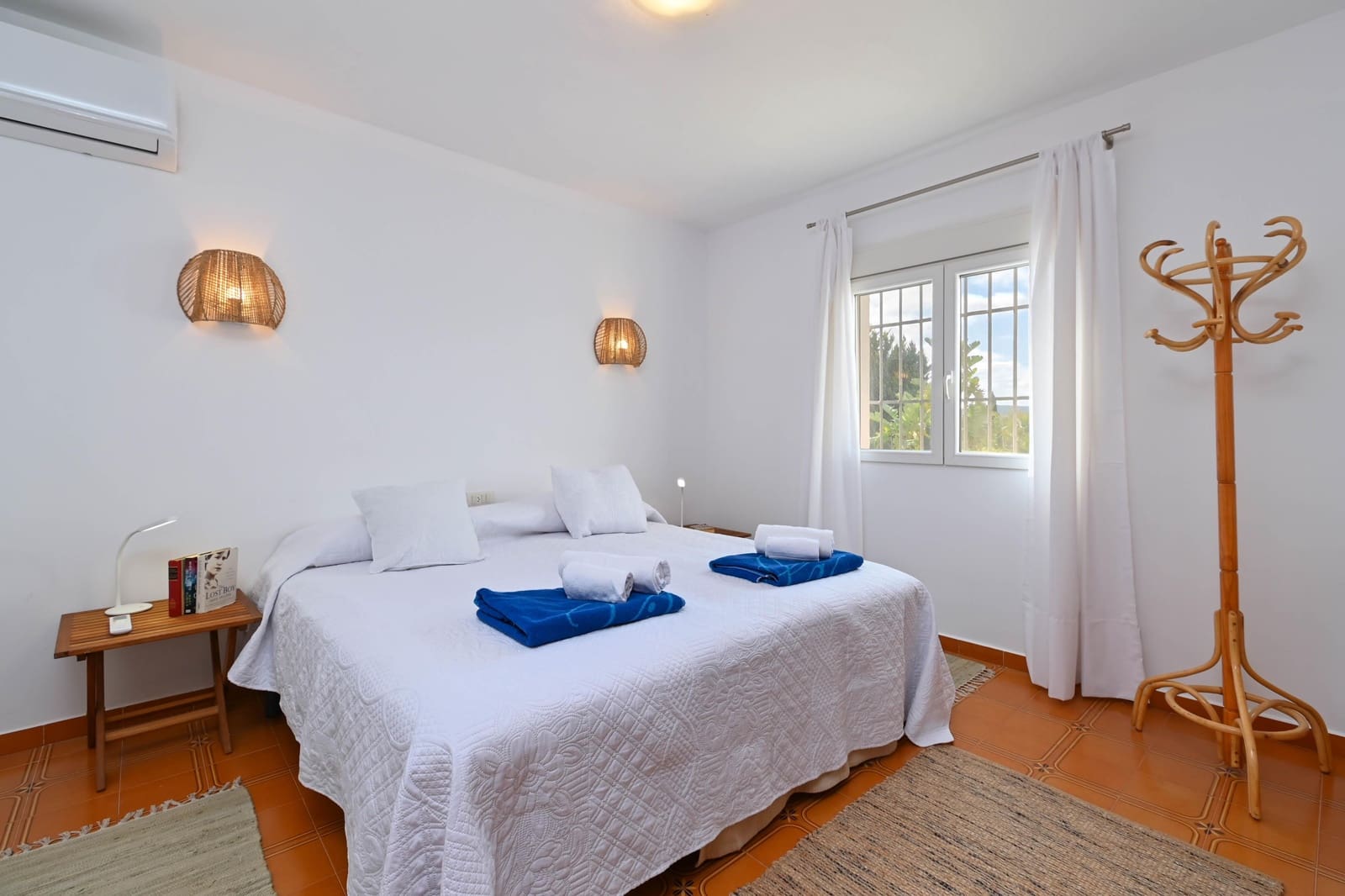 2 bedroom Villa for holiday rental in Javea / Xabia with pool garage - € 735 (Ref: 8151381)